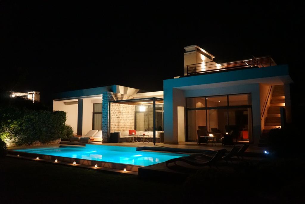 Villa L'Oiseau Bleu 에사우이라 객실 사진